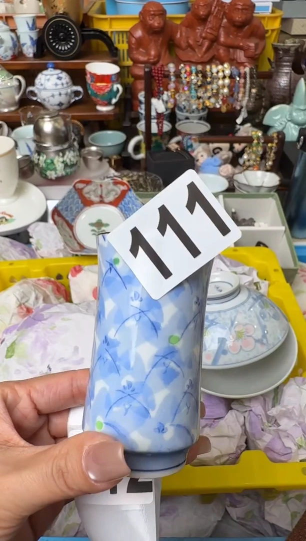 瓷片奇**怪奇奇怪怪