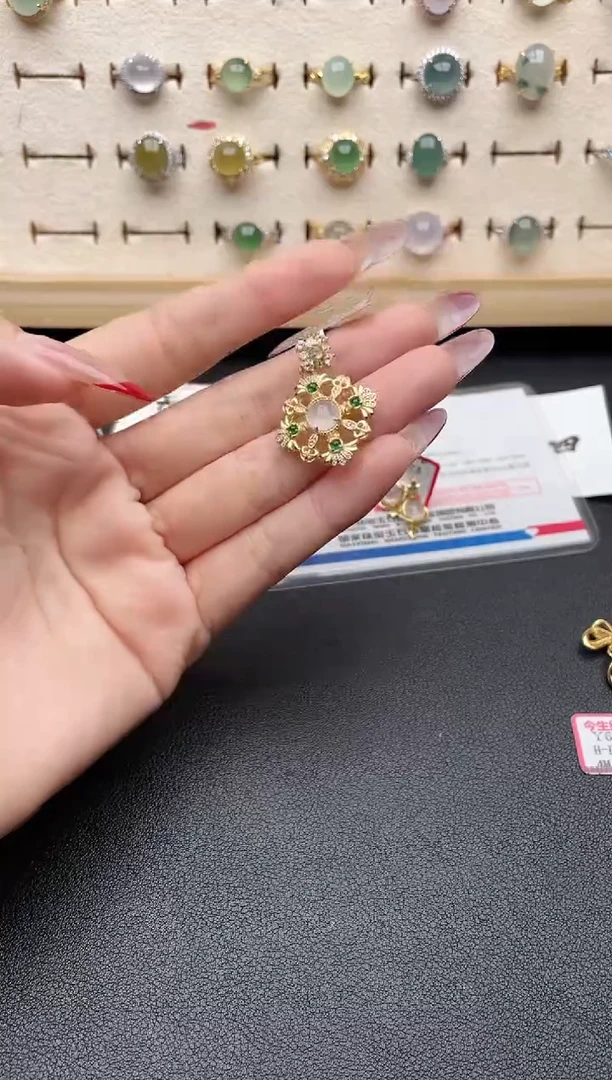 【闪购商品】翡翠戒指银S925镶嵌一物一证一礼盒