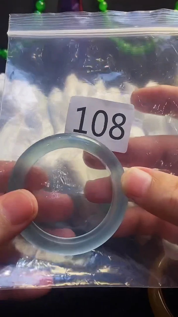 颈饰未镶嵌翡翠002025121400108