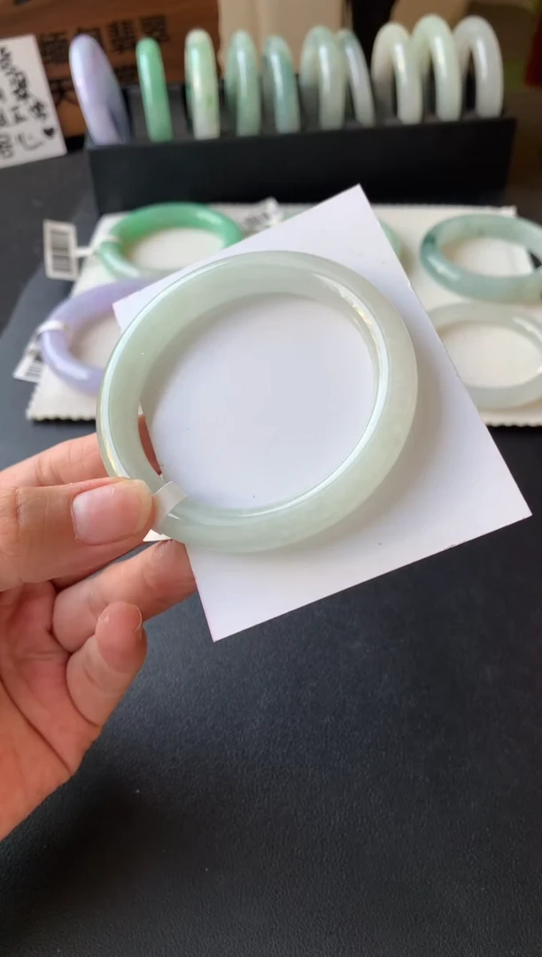 未镶嵌手镯翡翠55.5圆条