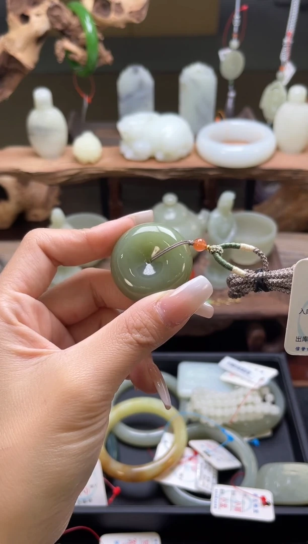 【闪购商品】和田玉吊坠未镶嵌若羌黄口平安扣9006574