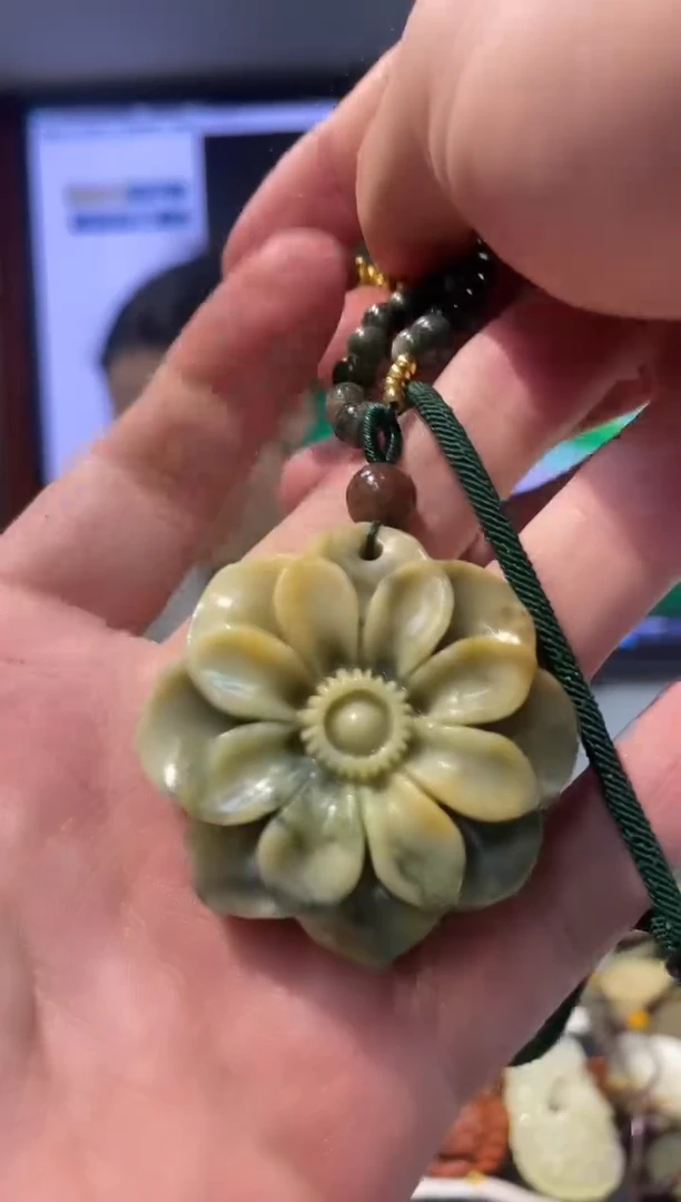 【闪购商品】岫玉吊坠未镶嵌·