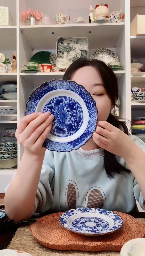 陶瓷有田烧祥瑞牡丹点心盘15.5cm