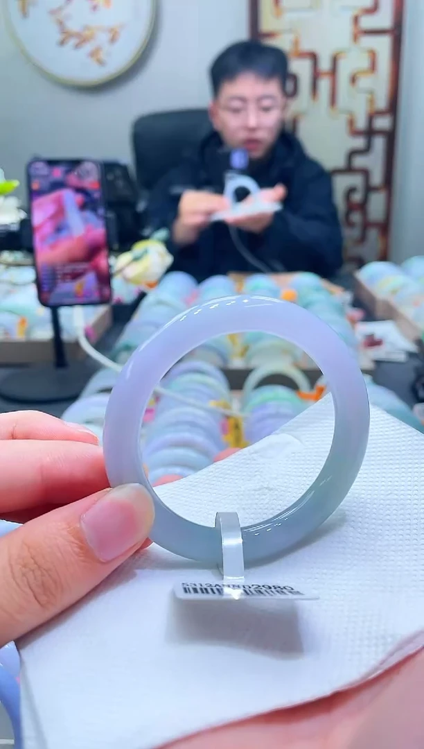 未镶嵌手镯翡翠126-53