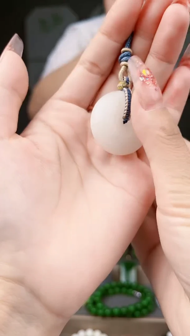 和田玉未镶嵌颈饰多样性发货  拍一单发一个