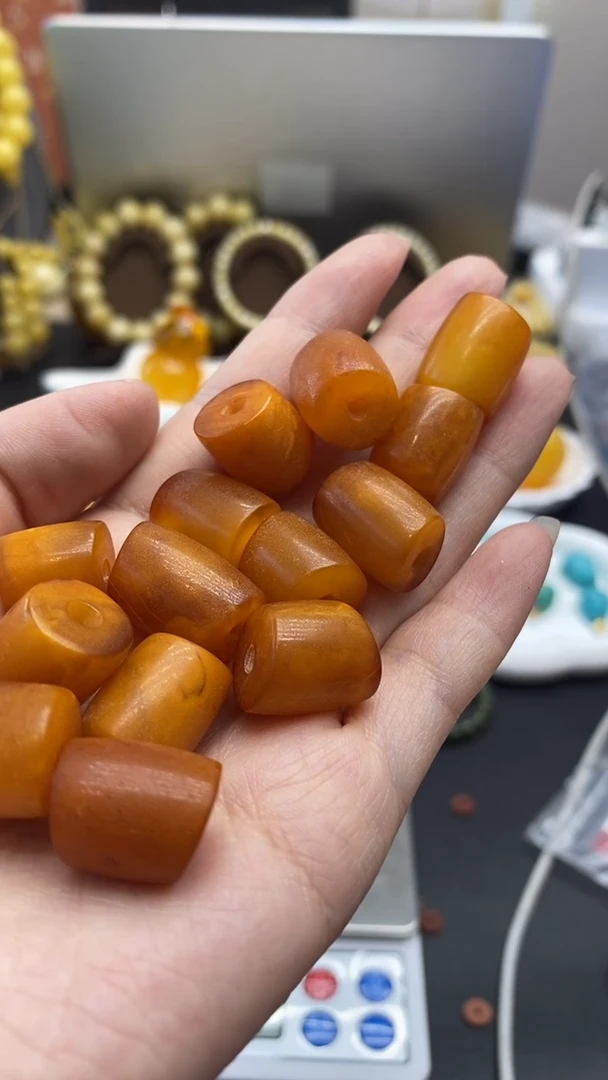琥珀未镶嵌珠宝奇石533多样性发其一默认有瑕