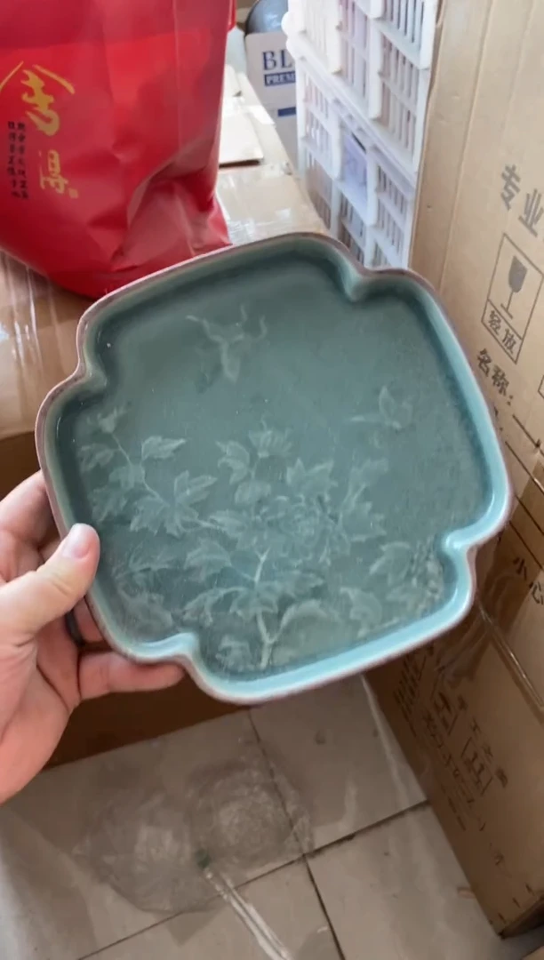 杯无运费险有瑕疵的摄影的产品有使用过的痕迹有点脏介意勿拍