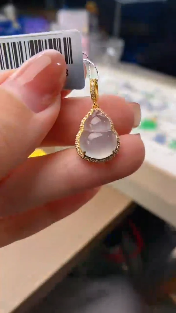 吊坠(不含链)18K金镶嵌翡翠葫芦