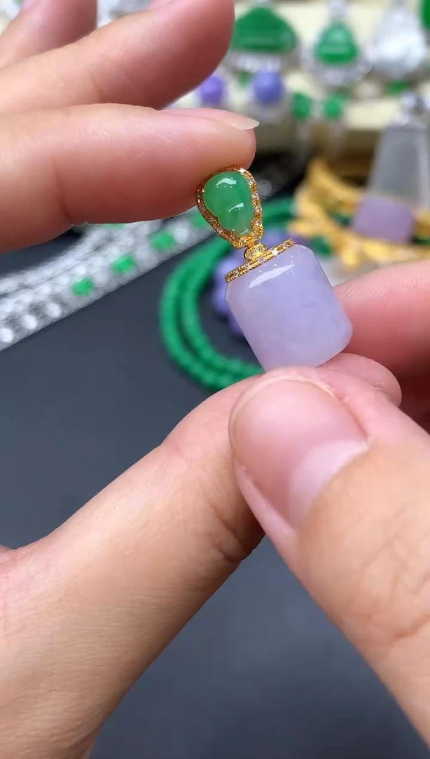 颈饰18K金镶嵌翡翠201-中国好珍宝