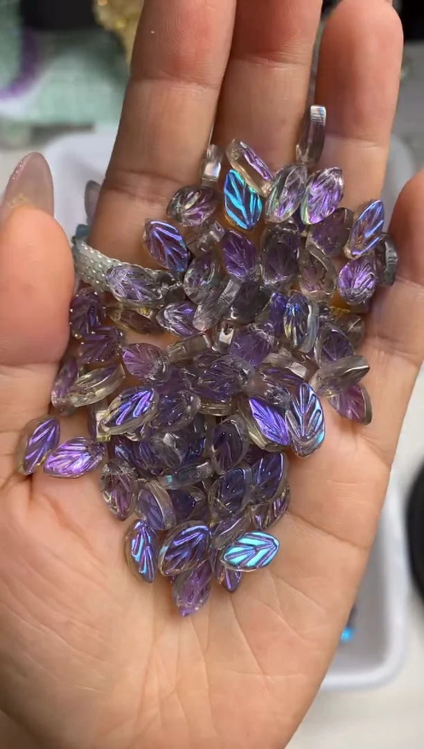 玻璃1504极光色琉璃叶片50颗魅影紫