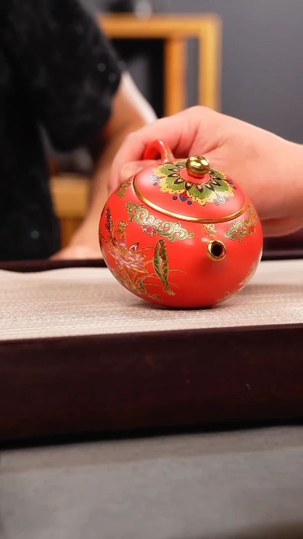 茶壶紫砂玫红朱泥 西施 鸳鸯珐琅彩