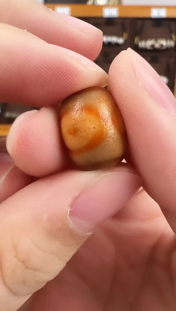 玛瑙/玉髓（覆膜）颈饰未镶嵌8.（微瑕随机发货）