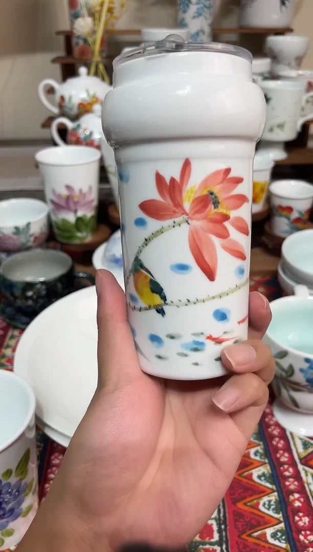 摆件景德镇手绘高端瓷器