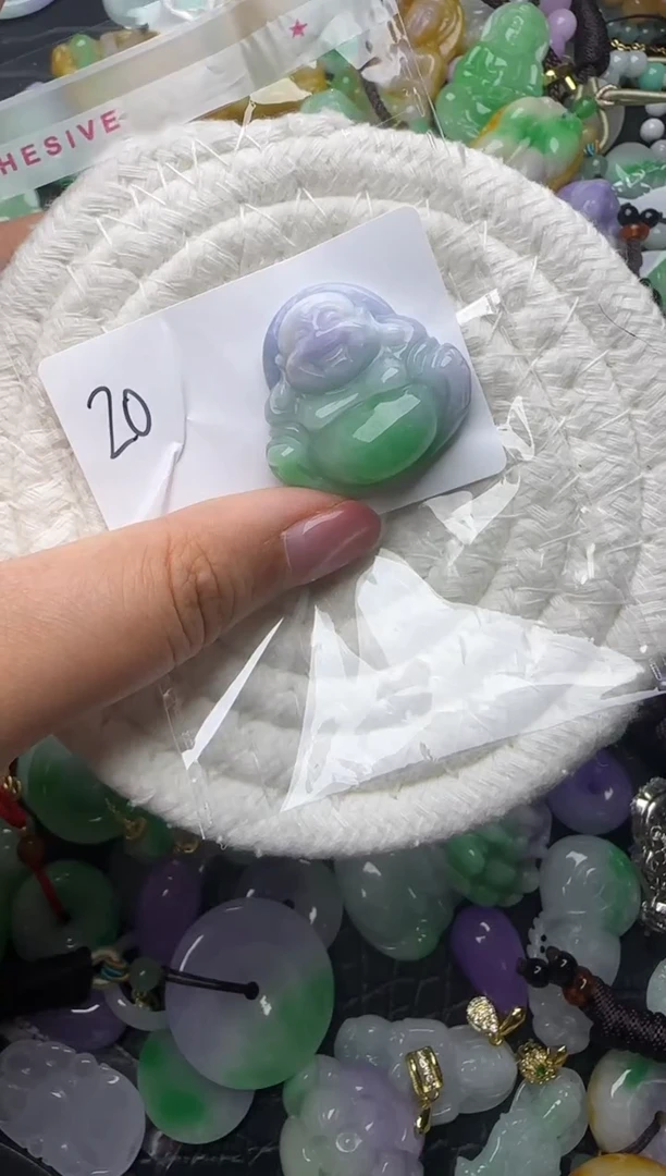 颈饰未镶嵌翡翠缅甸翡翠吊坠