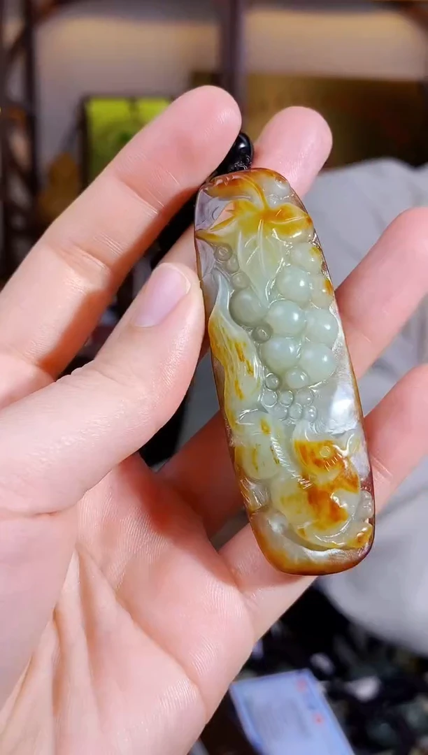 【闪购商品】和田玉颈饰未镶嵌1