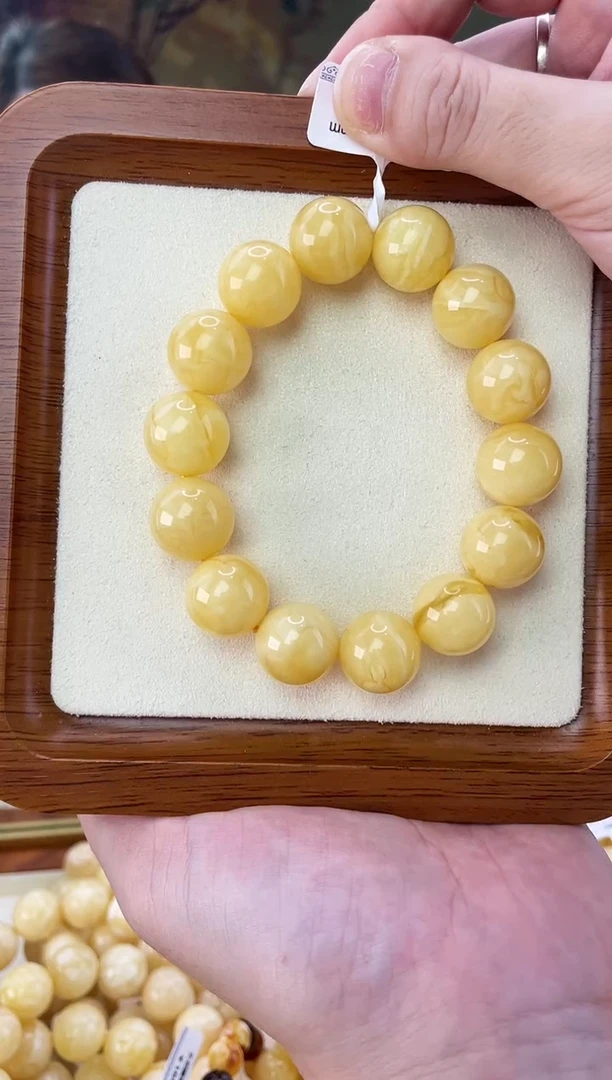 裸石蜜蜡未镶嵌手串