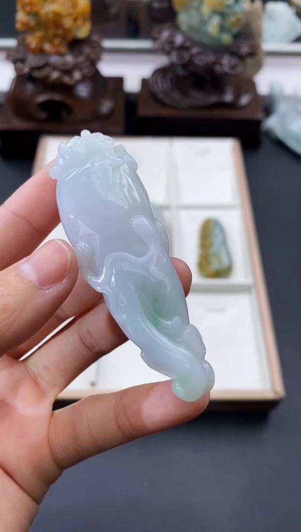 颈饰未镶嵌翡翠天然缅甸A货翡翠