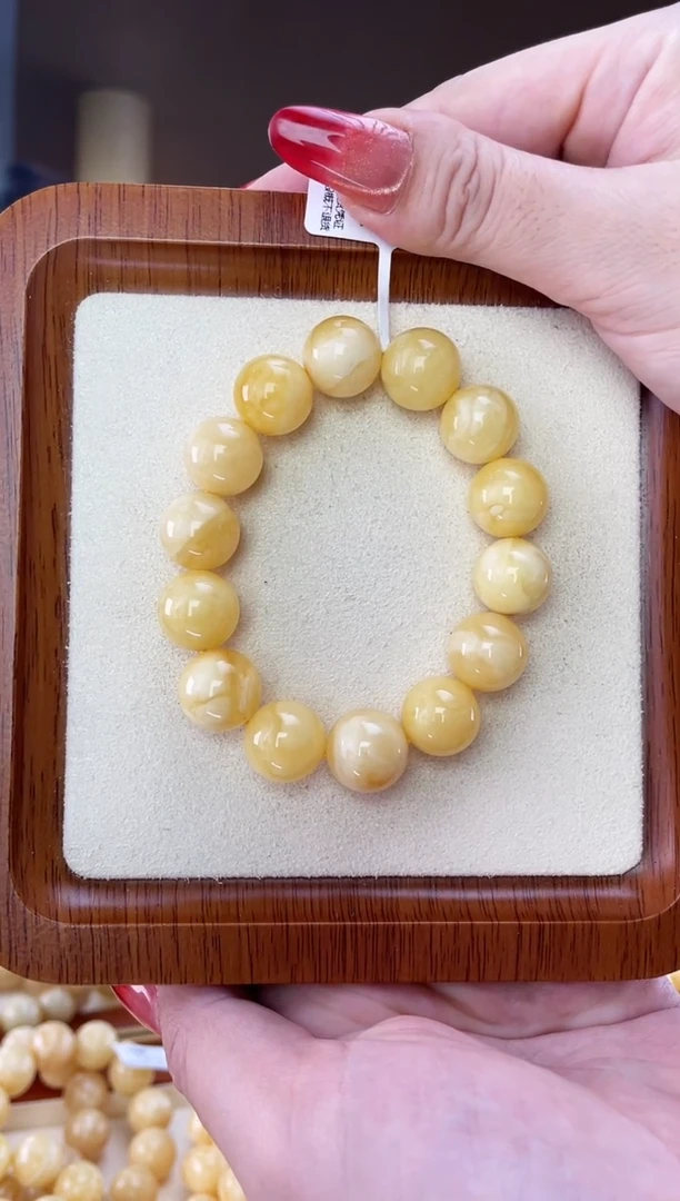 裸石蜜蜡未镶嵌手串