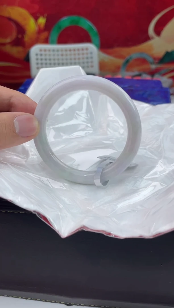 【闪购商品】翡翠手镯未镶嵌14翡翠手镯（微瑕）