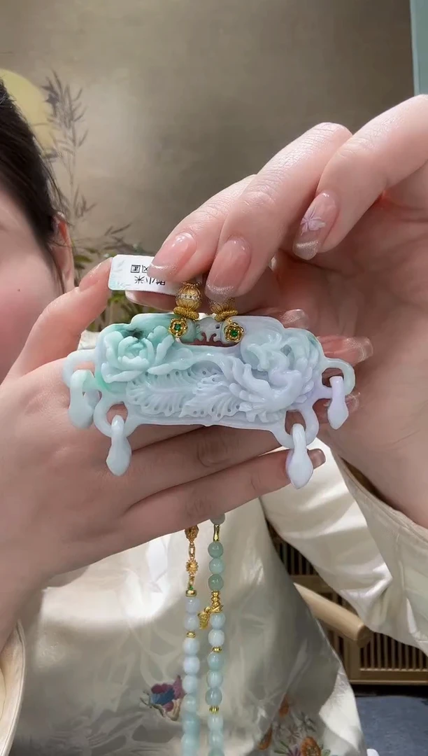 【闪购商品】翡翠颈饰未镶嵌吊坠