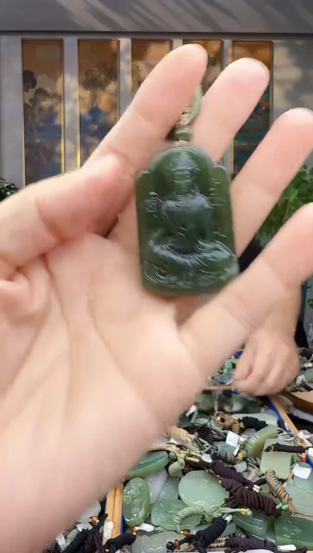 未镶嵌和田玉挂件拍一发一