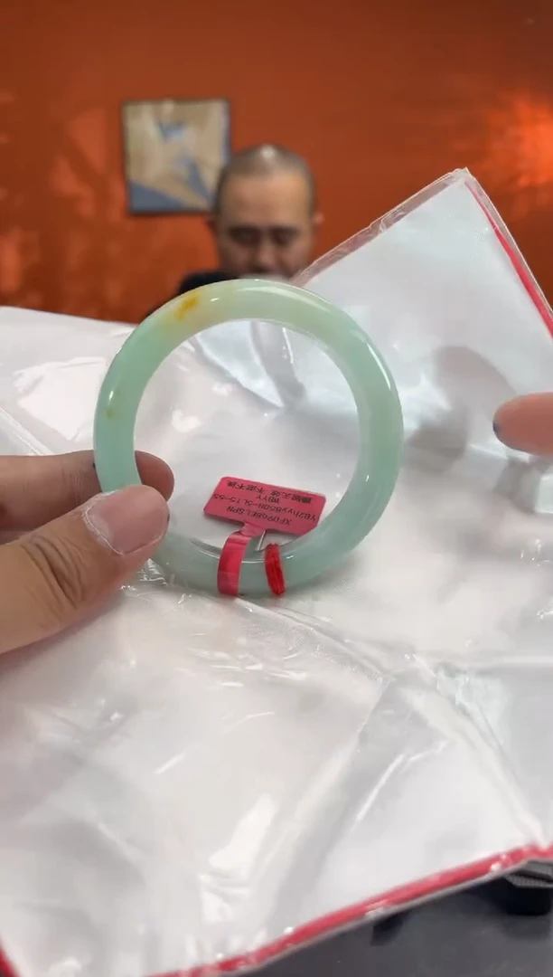 未镶嵌手镯翡翠14   54