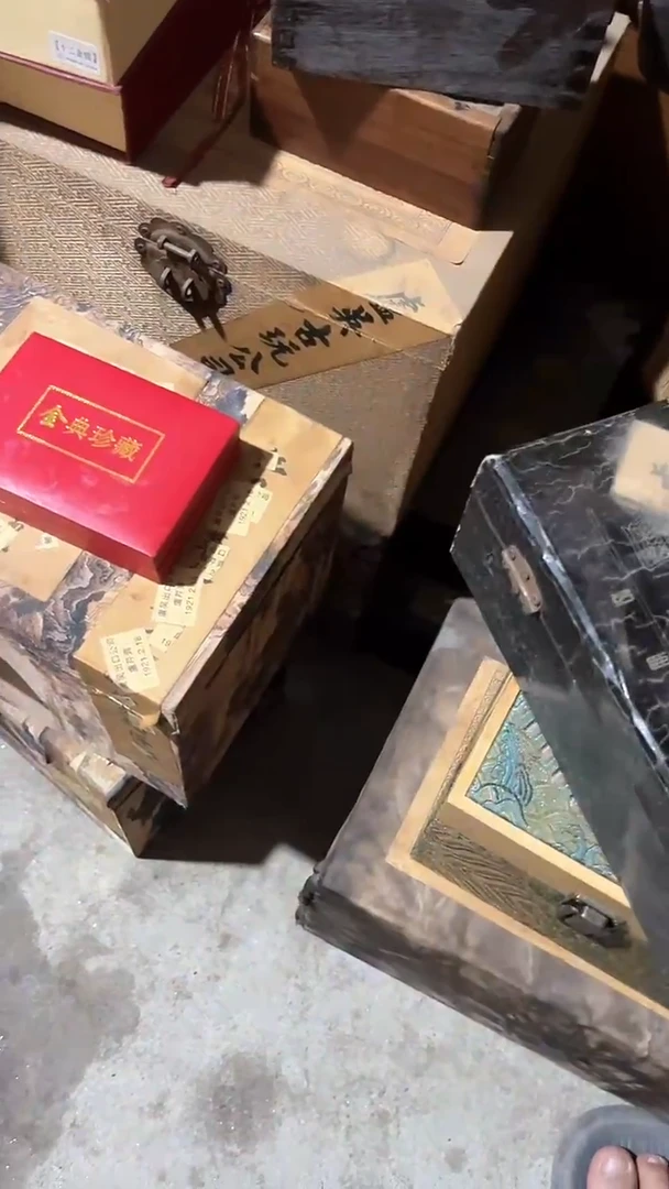 木闪电购链接精品摆件黑小带表