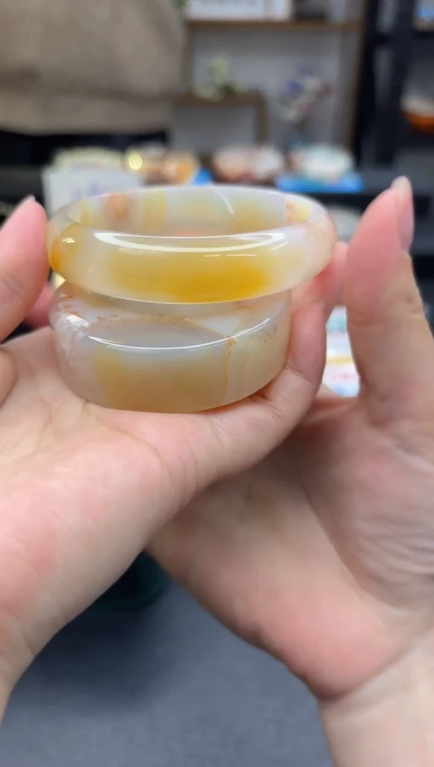 【闪购商品】石英质玉手镯未镶嵌C156(60圈赠送镯心)