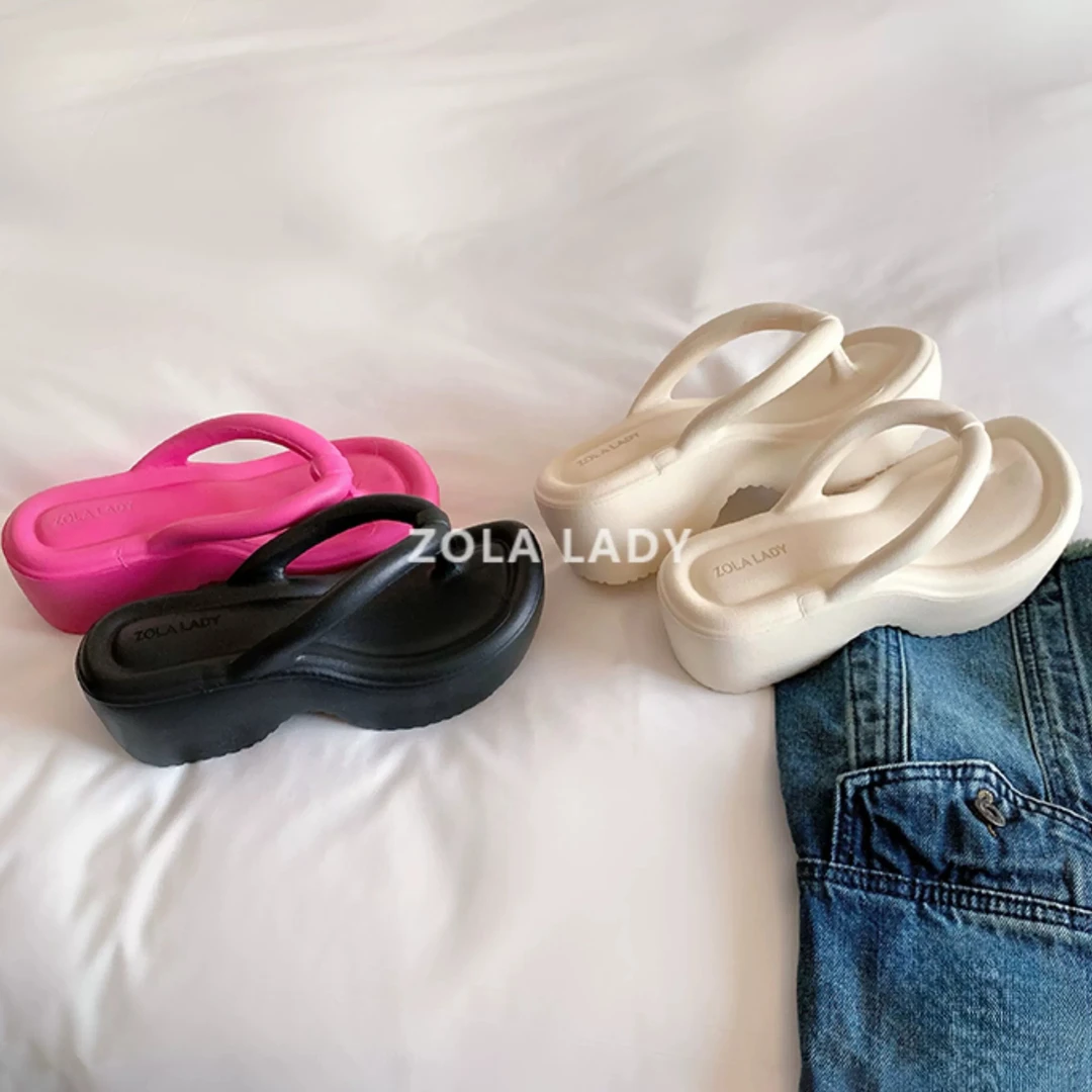 【左拉夫人】百搭韩版休闲人字拖女夏季新款厚底沙滩赫本风防滑拖鞋