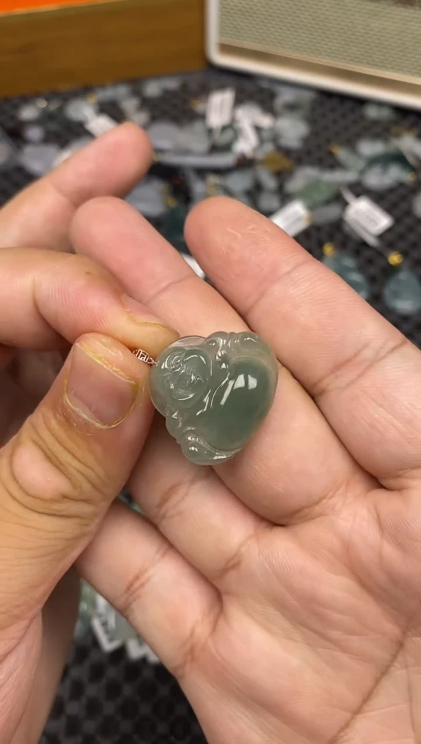 【闪购商品】翡翠吊坠(不含链)18K金镶嵌56996