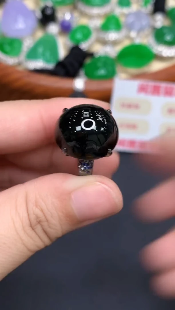 18K金镶嵌戒指翡翠584-中国好珍宝