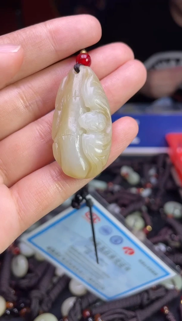 未镶嵌和田玉挂件1