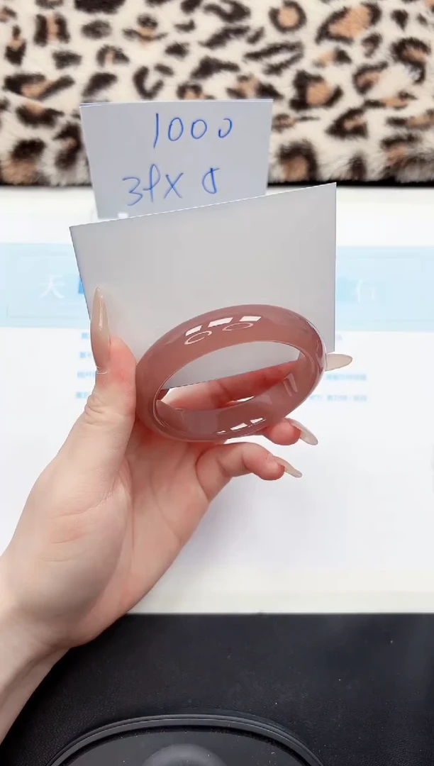 【闪购商品】石英质玉手镯未镶嵌22-56.