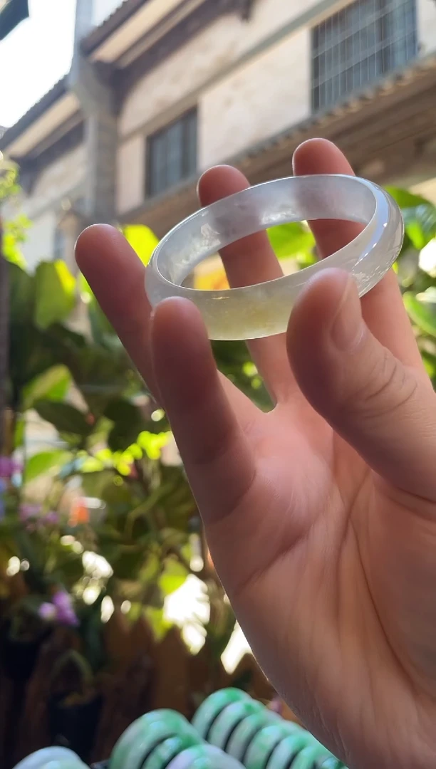未镶嵌手镯翡翠53圈
