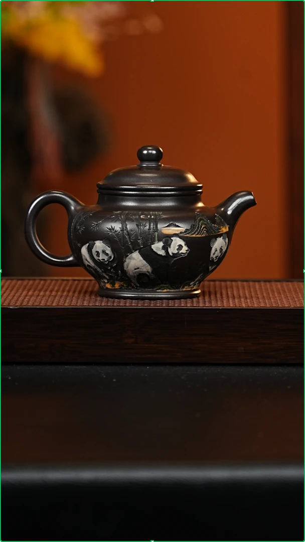 宜兴紫砂 掇只 石黄 李琴 h649