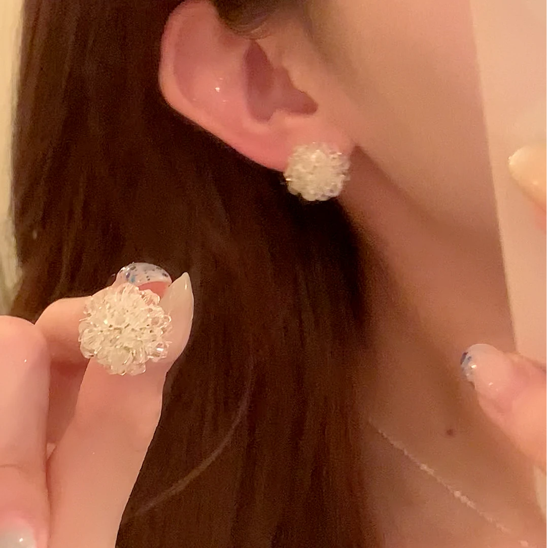 铜合金锆石耳饰 春夏气质温柔串珠花朵耳环女轻奢百搭耳针耳饰