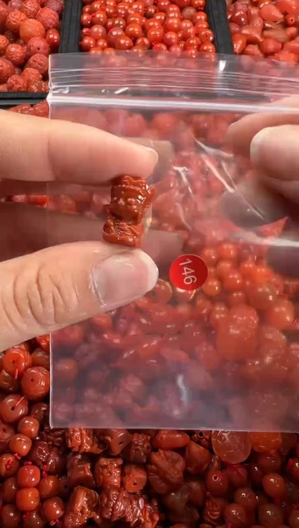 【闪购商品】南红玛瑙颈饰未镶嵌1