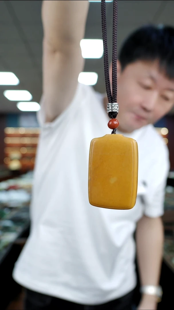 颈饰未镶嵌和田玉多样是发货随机发一