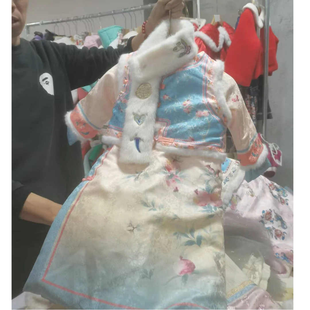 惜韩（337）无围脖好看格格服女童中国风女宝汉服唐装