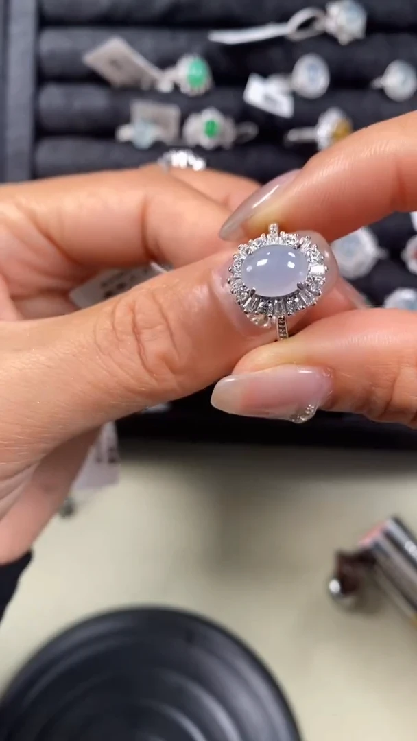 【闪购商品】翡翠戒指银S925镶嵌9700