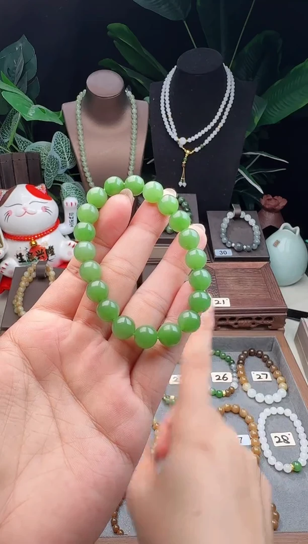 未镶嵌手串和田玉精品10m左右苹果绿碧玉手串