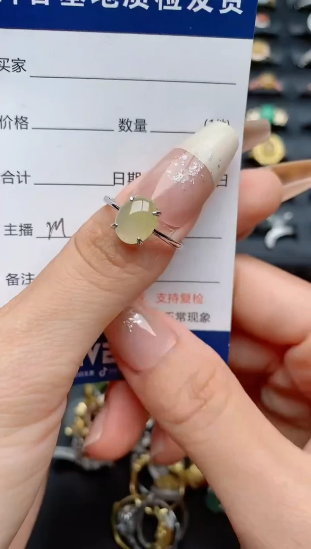 【闪购商品】翡翠戒指银S925镶嵌............