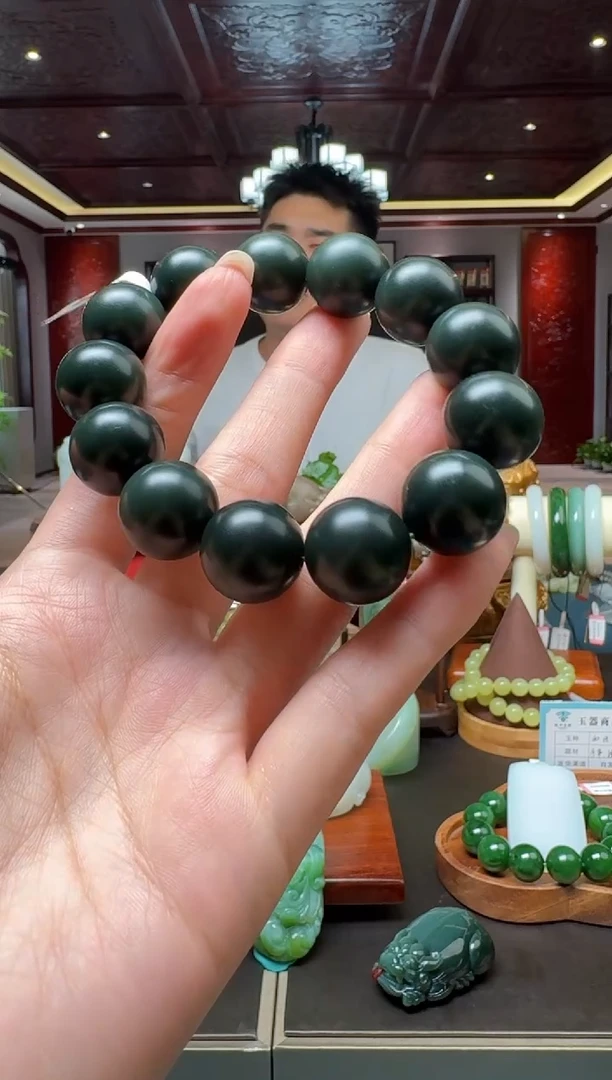 未镶嵌手串和田玉111szq18