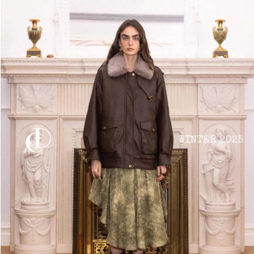 CD 设计师品牌 25年冬季新款 白鹅绒复古外套宽松百搭经典