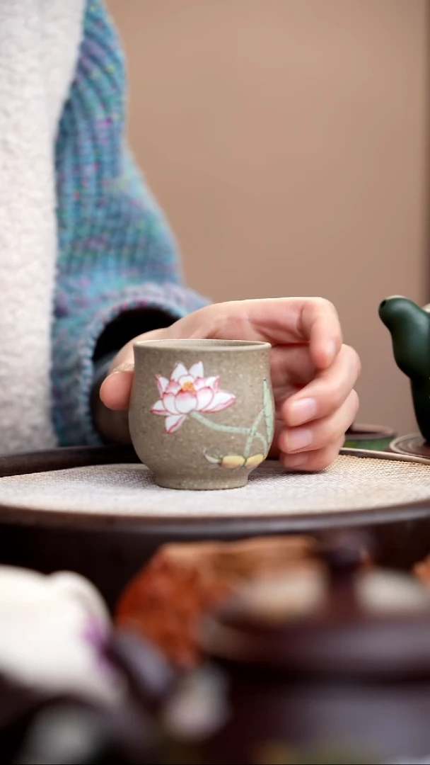 茶壶紫砂芝麻段圆线杯珐琅彩荷花