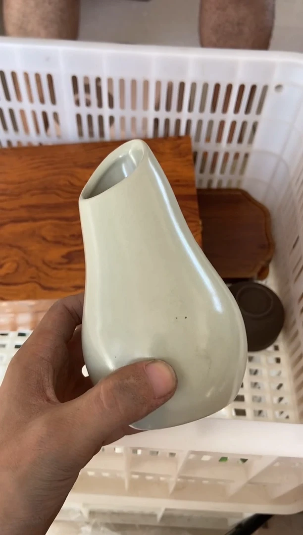 无运费险有瑕疵的摄影的产品有使用过的痕迹有点脏介意勿拍