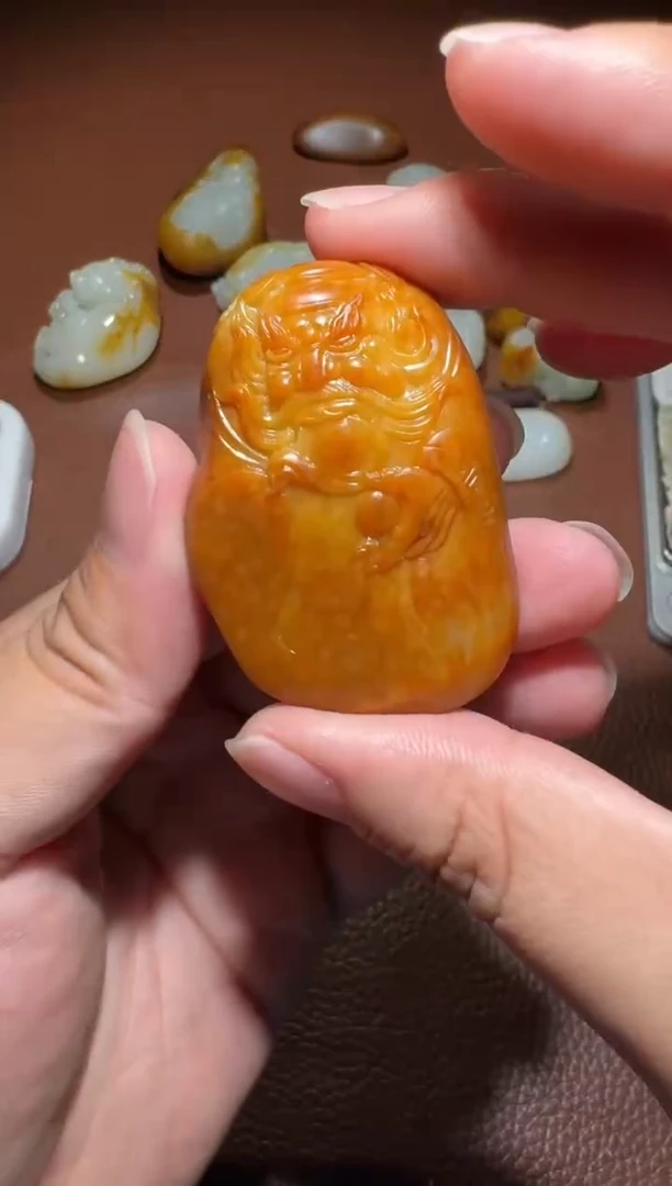 未镶嵌和田玉挂件安**一和田玉
