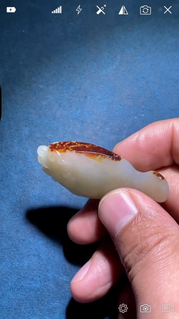 未镶嵌和田玉挂件WZ  连年有鱼