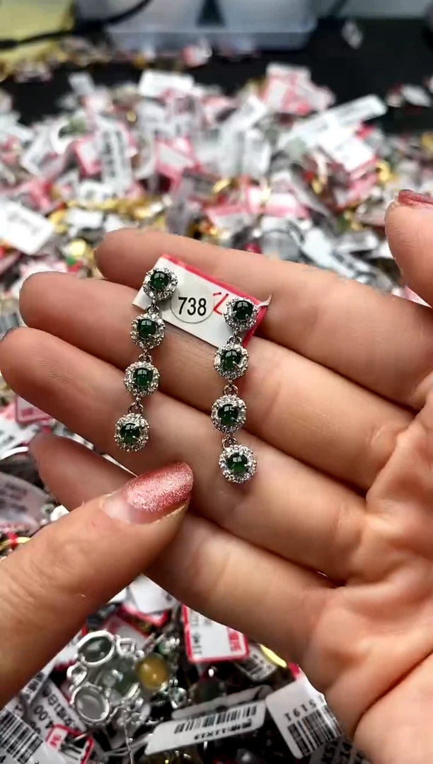 【闪购商品】翡翠戒指银S925镶嵌44444444     9