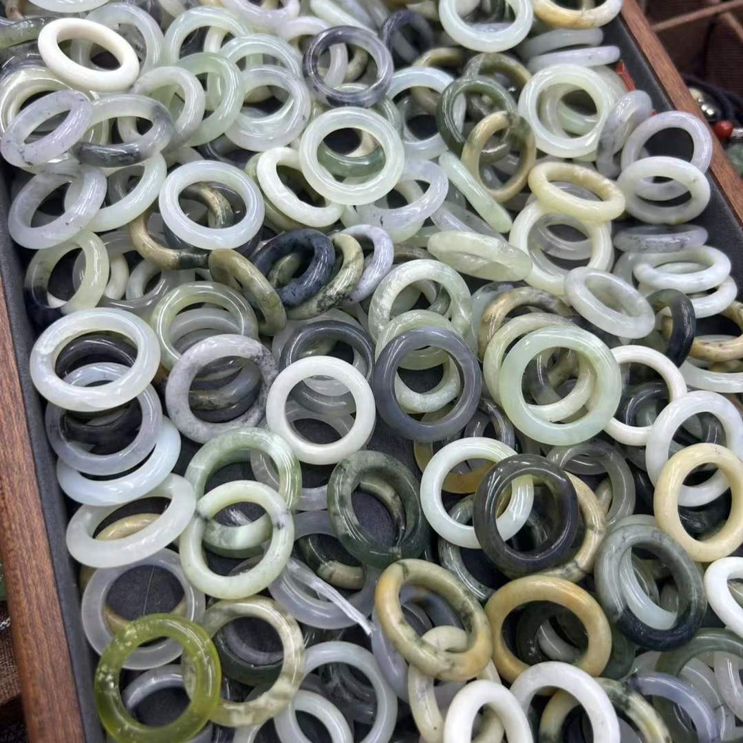 岫玉冰料戒圈  拍1发3 颜色随机发（多样性发货发三件）